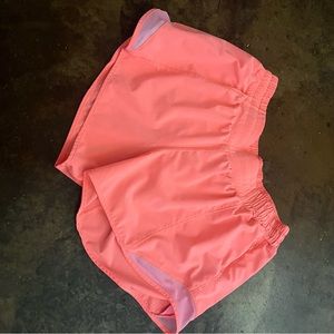 Lululemon Hotty Hot Shorts 4 inch inseam low rise size 10-Sunset